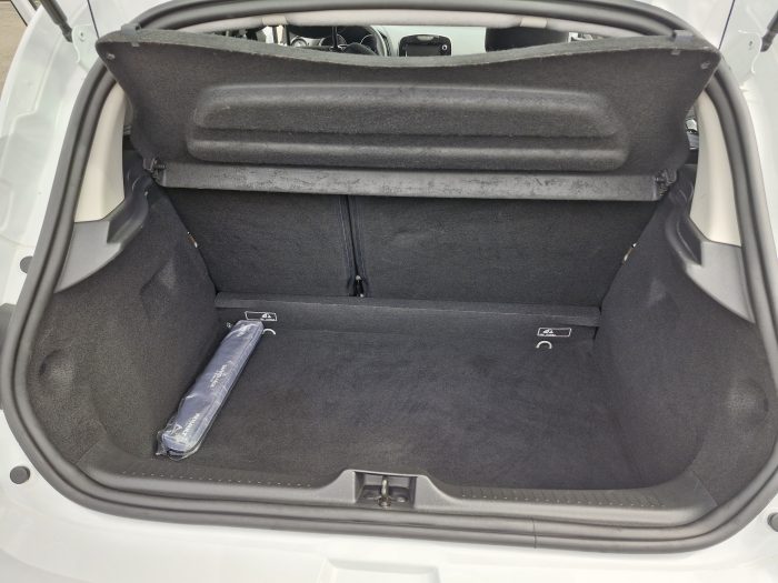 Renault CLIO IV 0.9 TCE 90 BUSINESS - Image 7