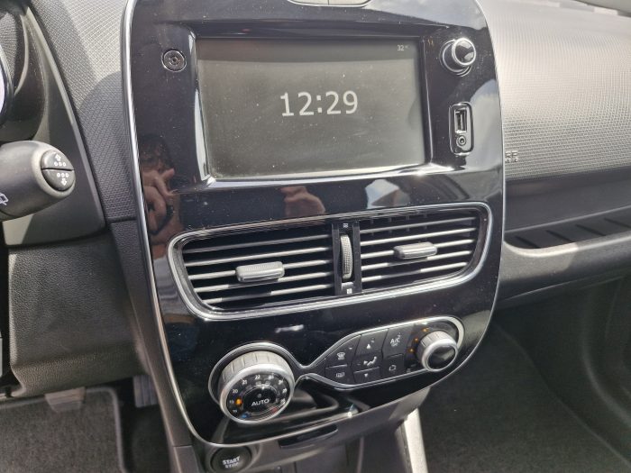 Renault CLIO IV 0.9 TCE 90 BUSINESS - Image 12