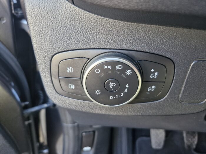 Ford PUMA 1.0 ECOBOOST 125 MHEV TITANIUM - Image 20