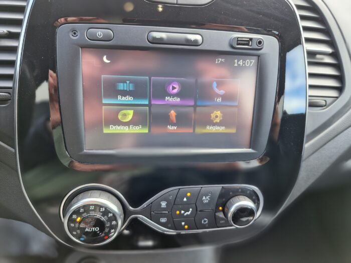 Renault captur TCE 120 ALLURE EDC - Image 17