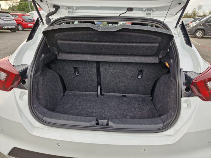 Nissan MICRA V 1.0 IG-T 100 BUSINESS EDITION - Image 6