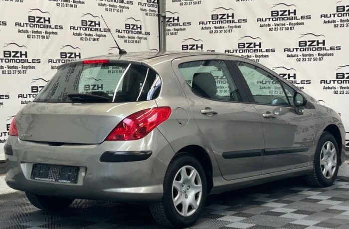 Peugeot 308 1.4 VTI 16V CONFORT 5P - Image 2