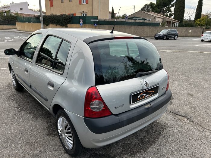 Renault Clio II - Image 3