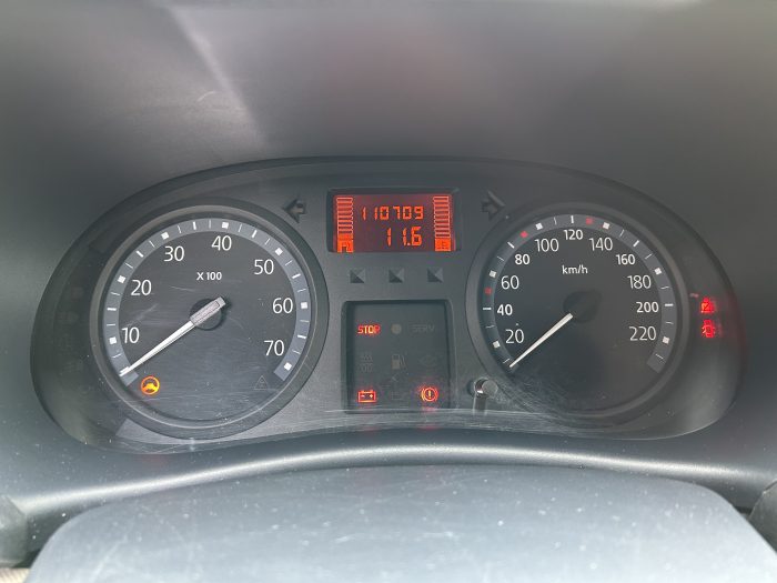 Renault Clio II - Image 7