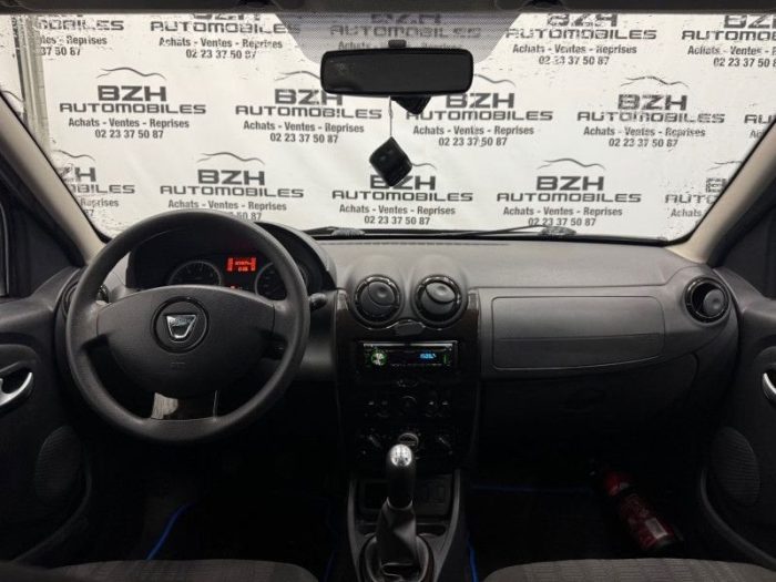 Dacia Duster 1.6 16V 105CH AMBIANCE 4X2 BVM5 - Image 3