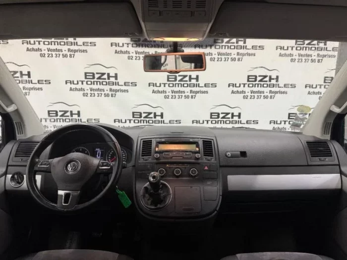 Volkswagen Multivan 2.0 TDI 180CH BLUEMOTION TECHNOLOGY CONFORTLINE - Image 5