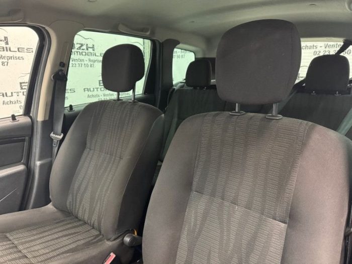 Dacia Duster 1.6 16V 105CH AMBIANCE 4X2 BVM5 - Image 5